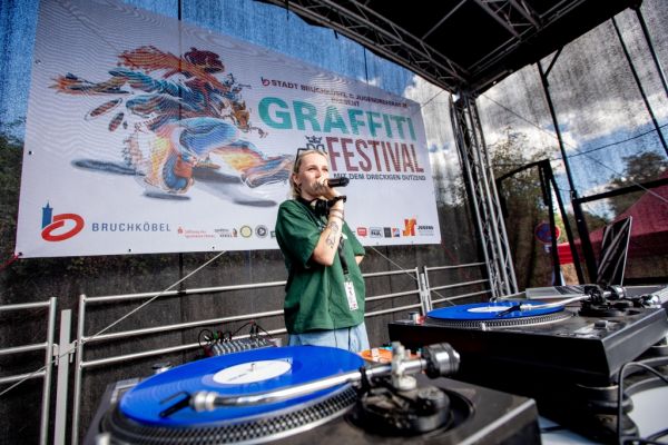 graffitifestival-2025-9598622287-BE2A-4963-8BA9-7CA2E44FE173.jpg